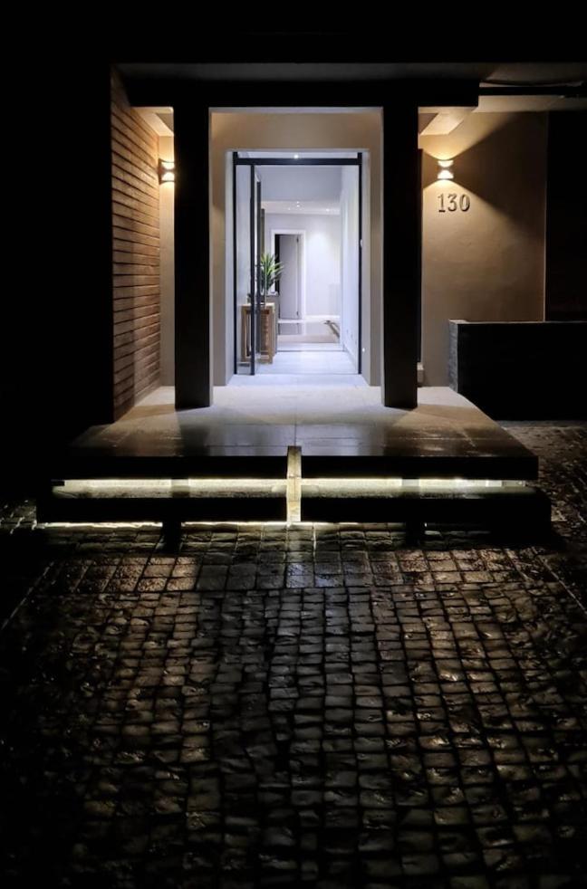 Luxury Home Located On Pinnacle Point Golf Estate Mossel Bay Bagian luar foto